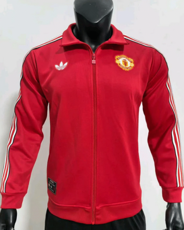 MANCHESTER UNITED TRACK SUIT 2025 - RED & WHITE STRIPS